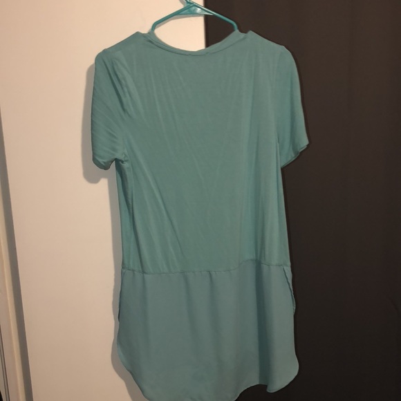 Premise Tunics - Picture 3 of 6